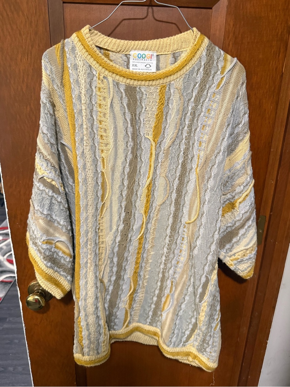 COOGI Yellow & Gray Sculpted Textured Knit Sweater